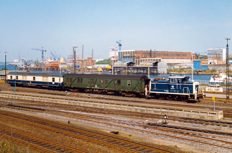 1988-06-00-Kiel-Hbf-002.jpg