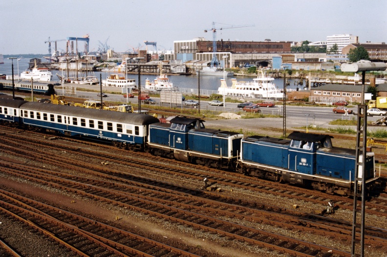 1990-07-00-Kiel-Hbf-001