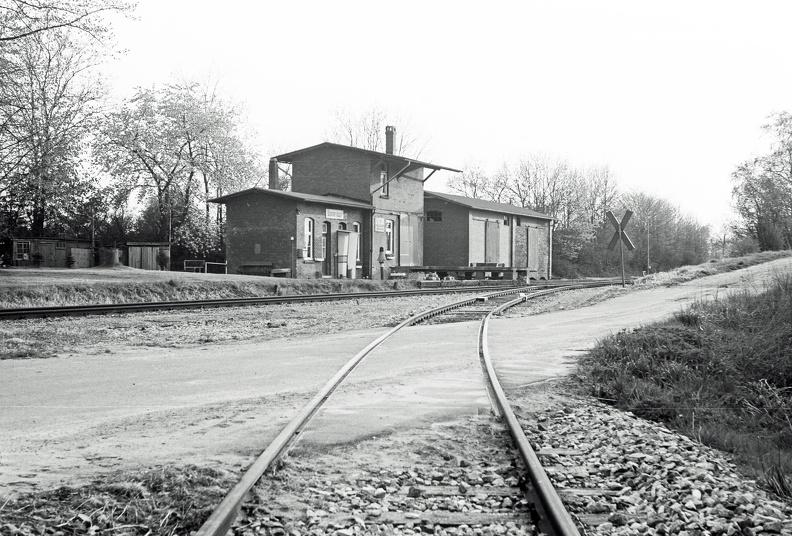 1980-04-00-Blumendorf-301