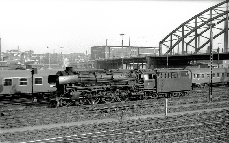 1968-04-18-Kiel-Hbf-401.jpg